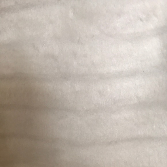 Gymboree faux fur coat - Picture 4 of 8